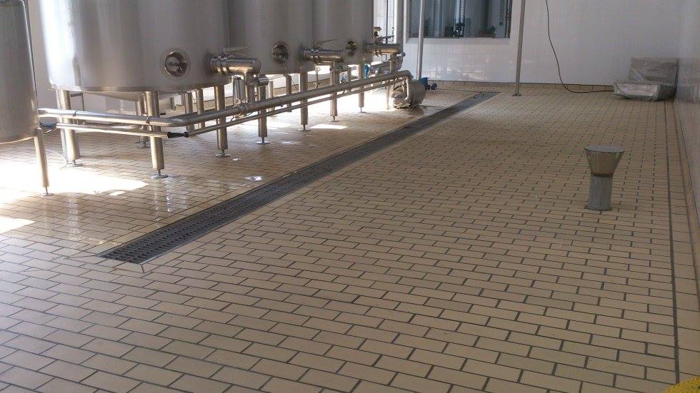 Nền gạch chống axit