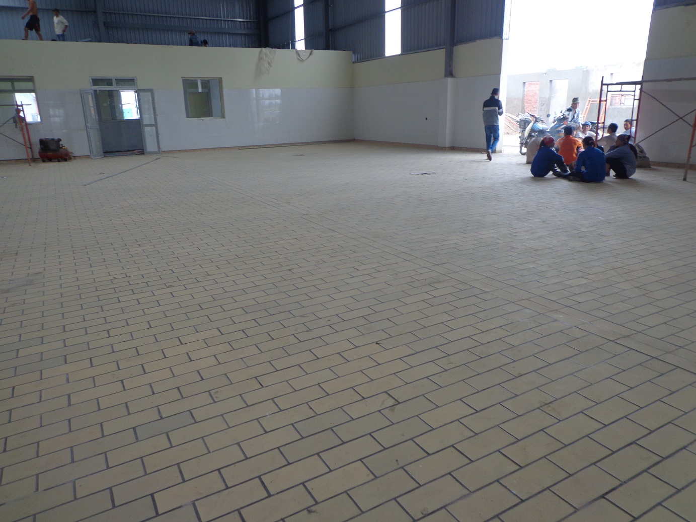 Nền gạch chống axit