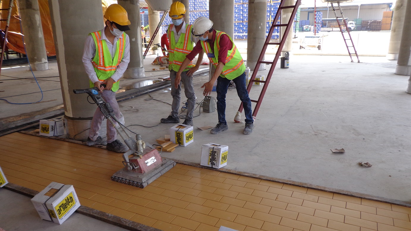 Nền gạch chống axit