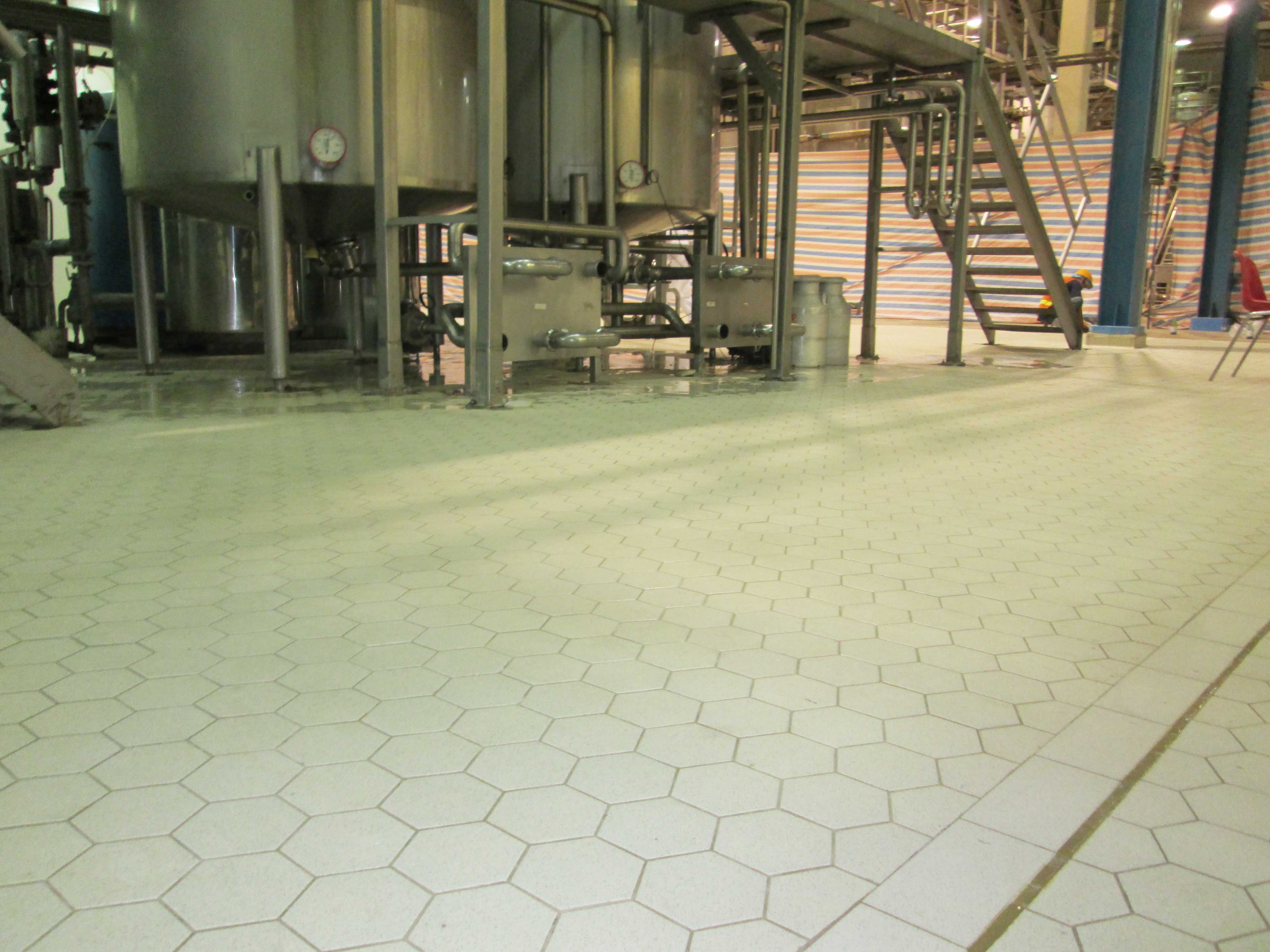 Nền gạch chống axit