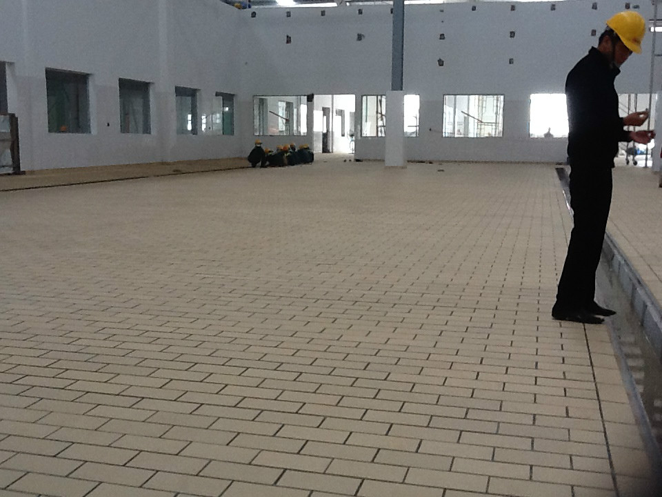 Nền gạch chống axit