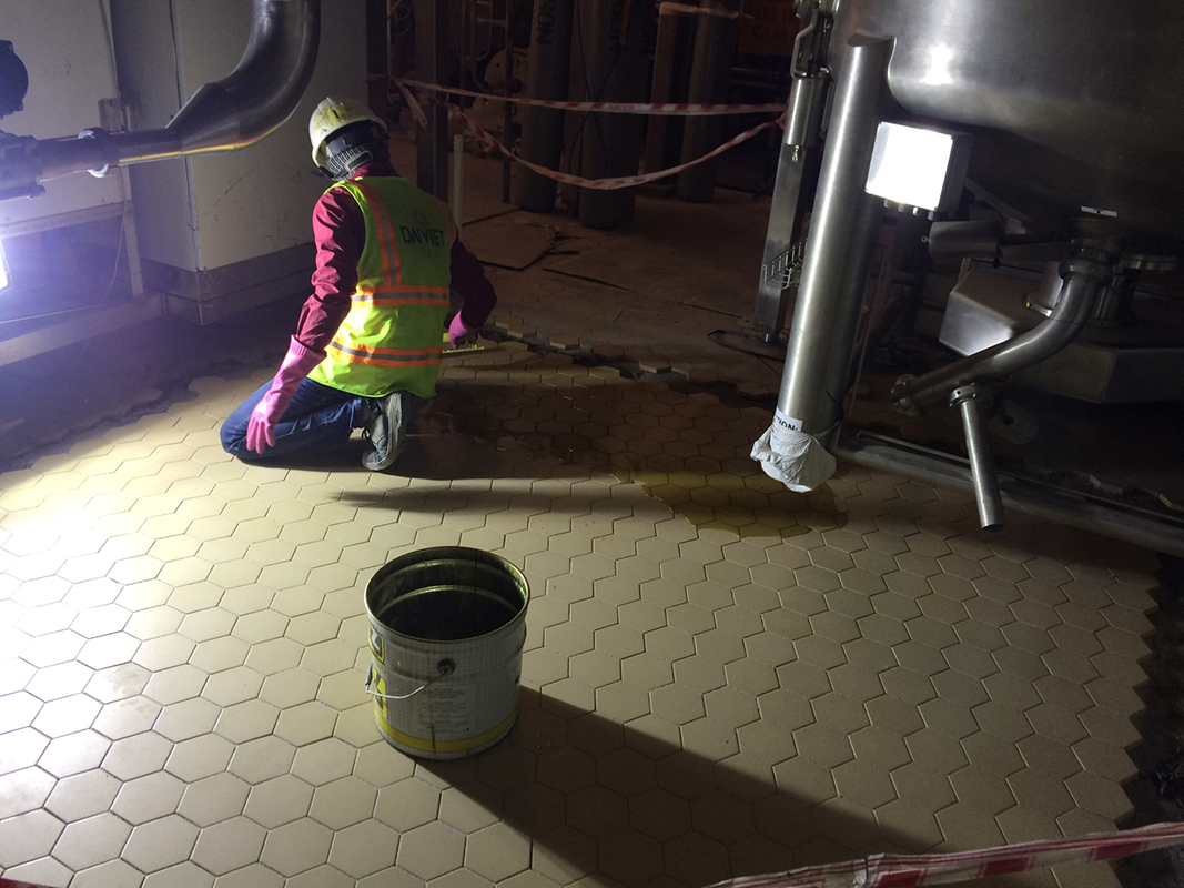 Nền Gạch Chống Axit